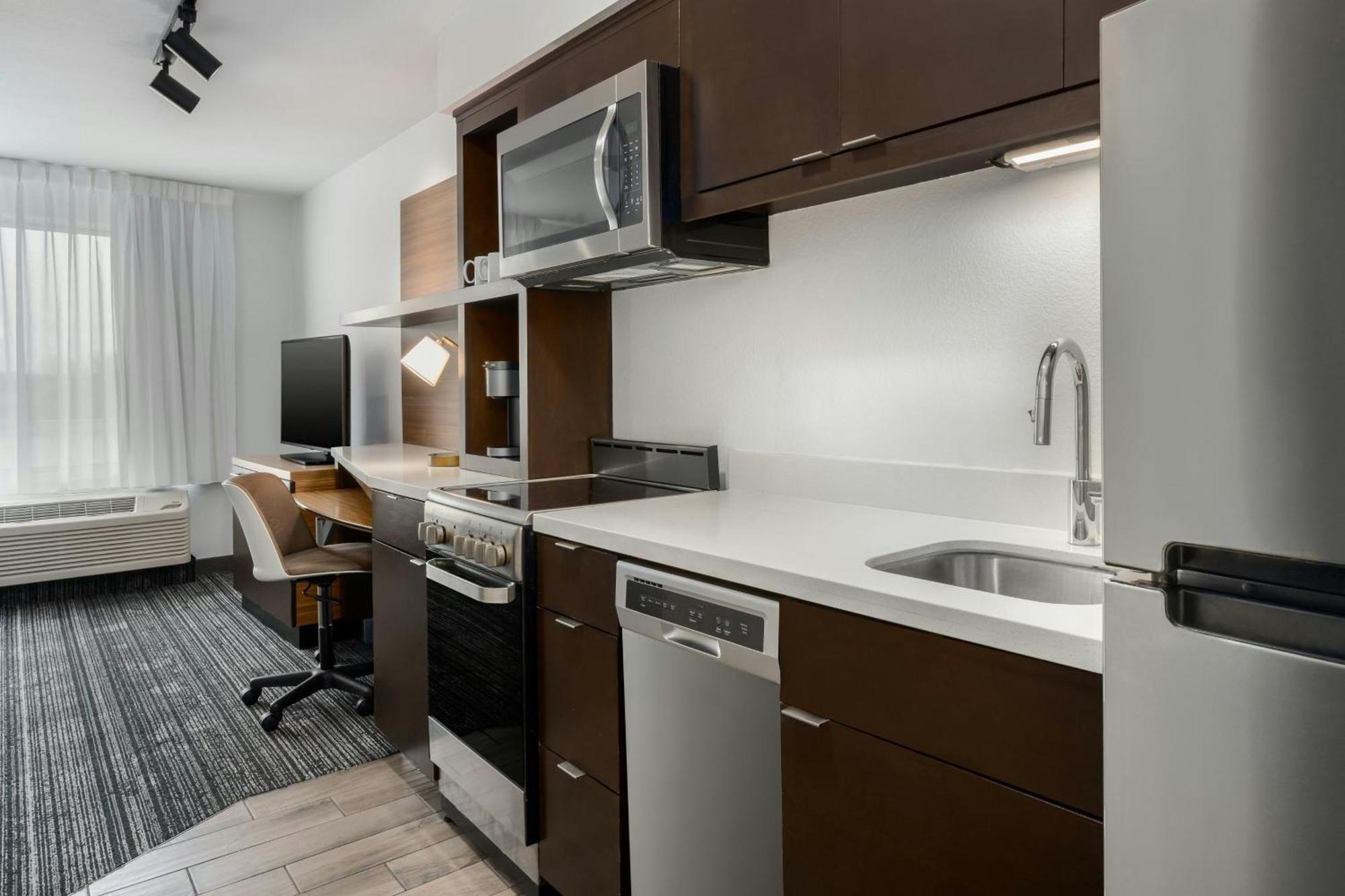 Towneplace Suites By Marriott Montgomery Eastchase Exteriör bild