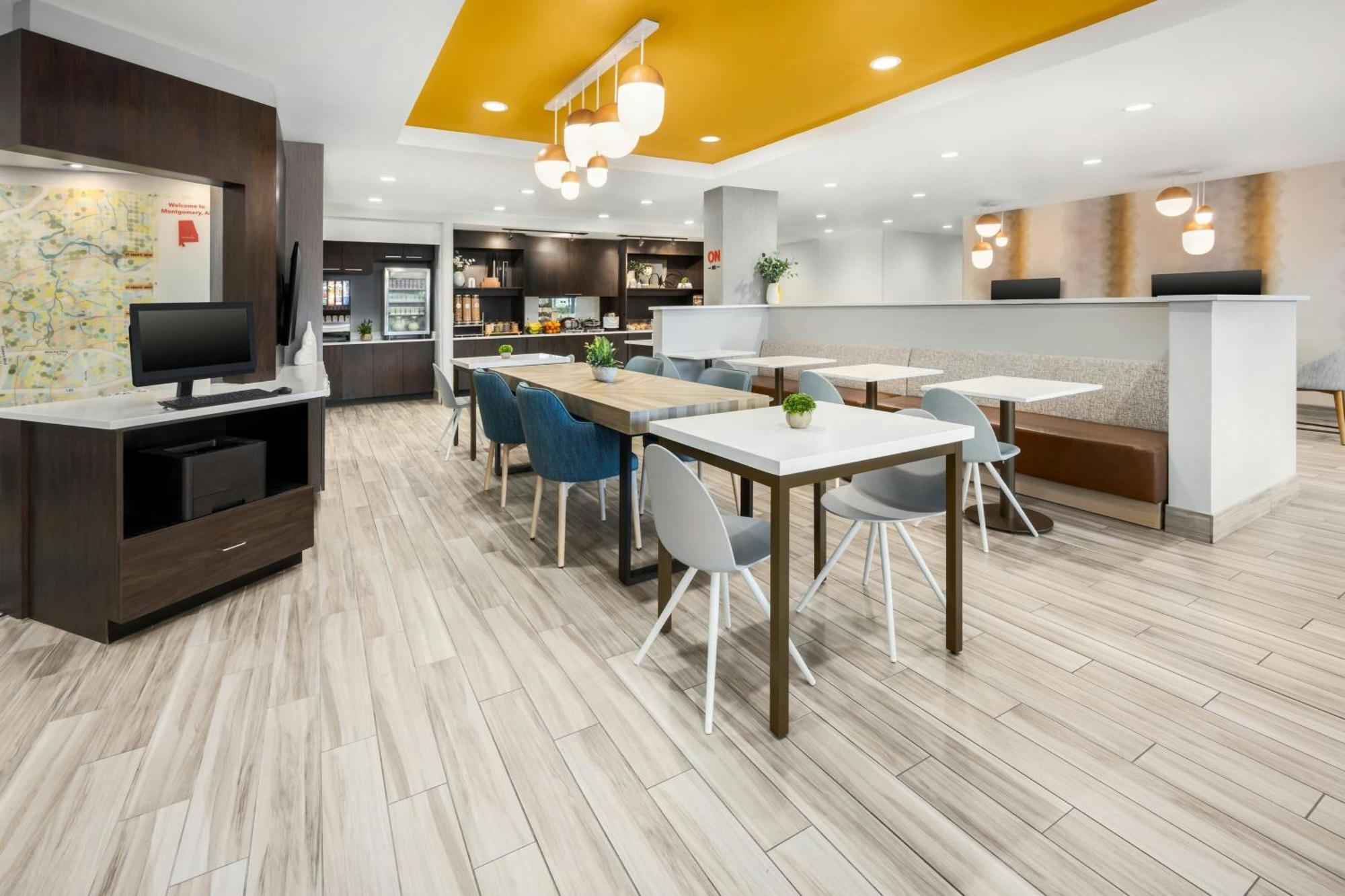 Towneplace Suites By Marriott Montgomery Eastchase Exteriör bild