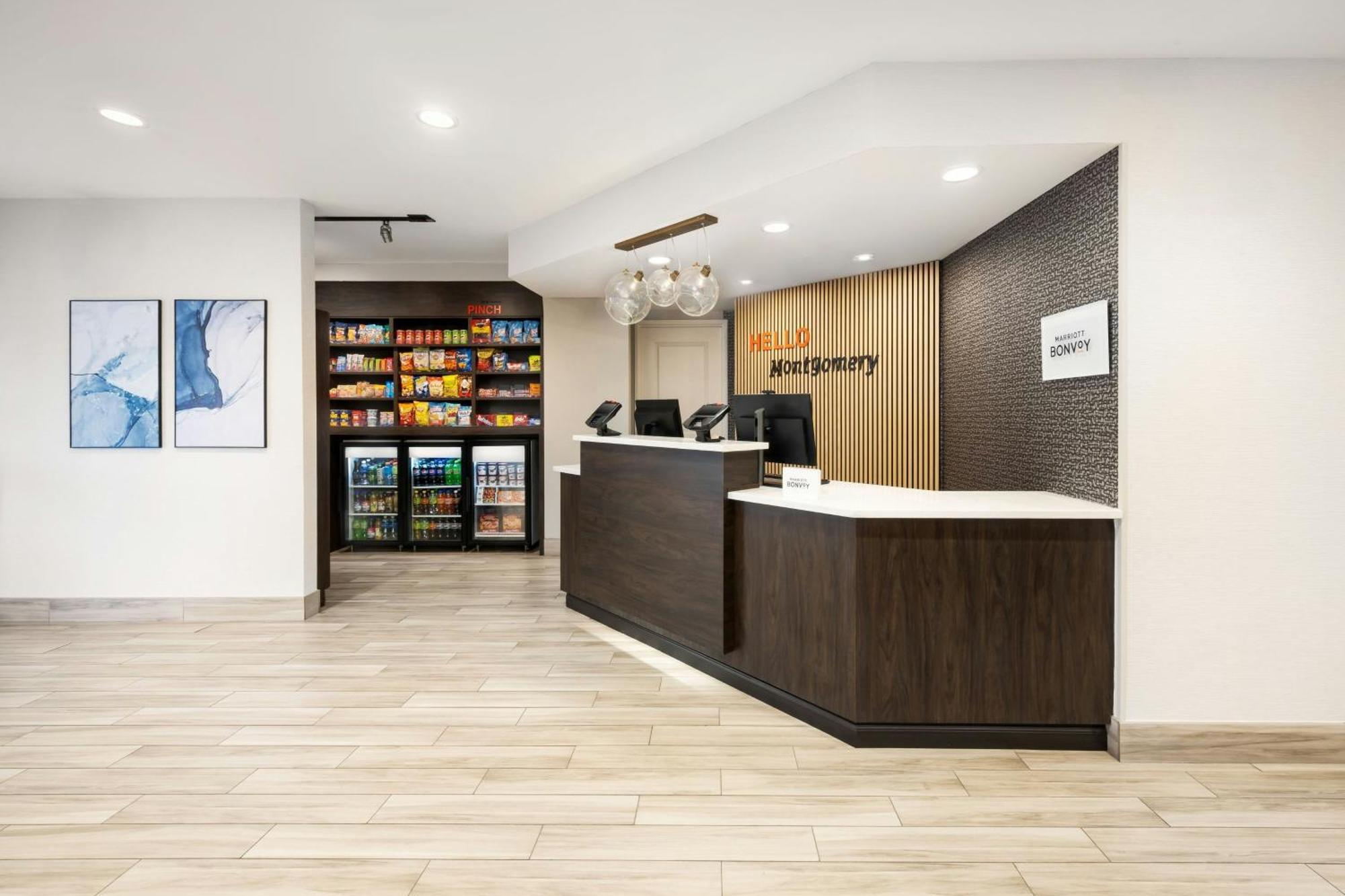 Towneplace Suites By Marriott Montgomery Eastchase Exteriör bild